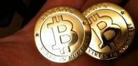 Bitcoin_200breit